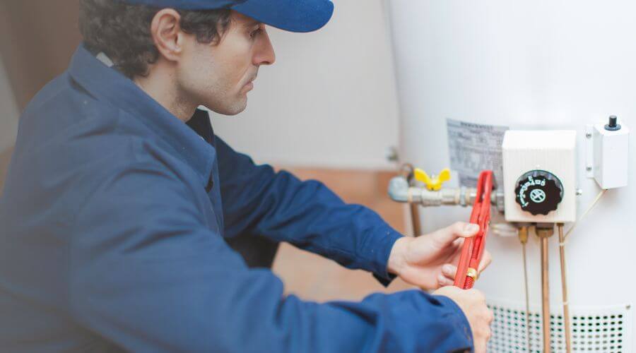 Professional Tankless Water Heater Installation in East Prairie, MO